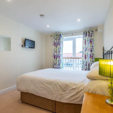 4 Bed In Langtoft 81235 Weaverthorpe