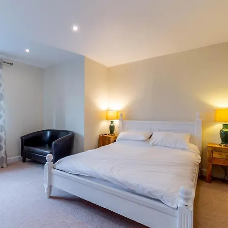 4 Bed In Langtoft 81235 Weaverthorpe